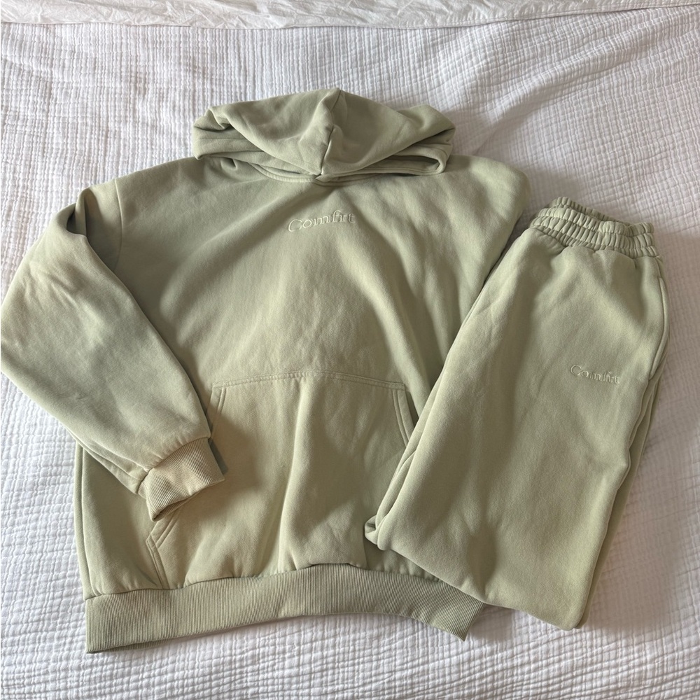 Pastel Green Comfrt Set